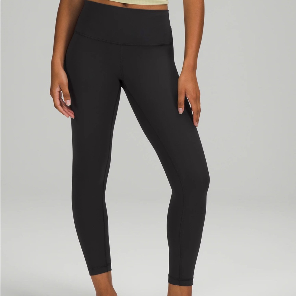 Lululemon WUNDER UNDER HIGH-RISE TIGHT 25", size 18